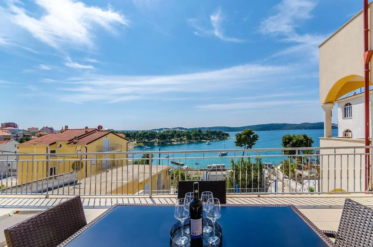 Apartment Rizza Trogir