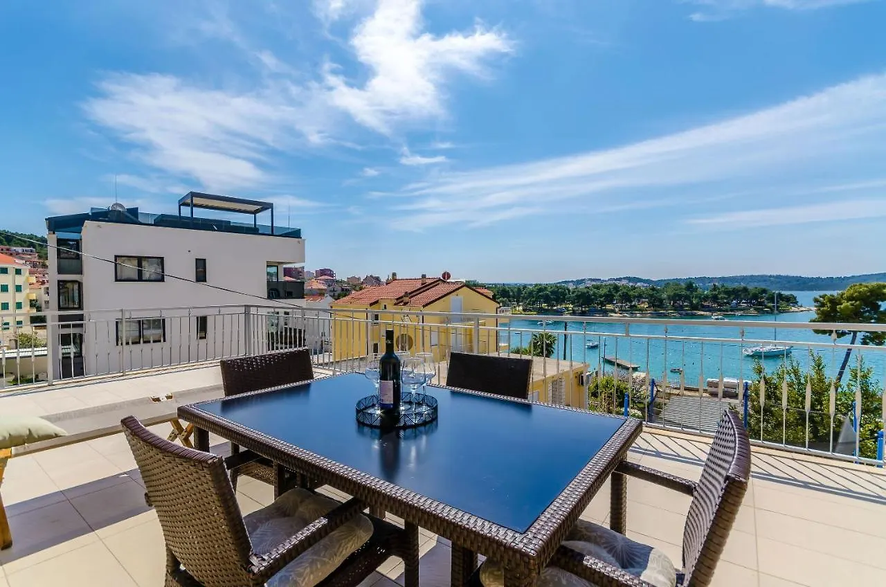 Apartment Rizza Trogir