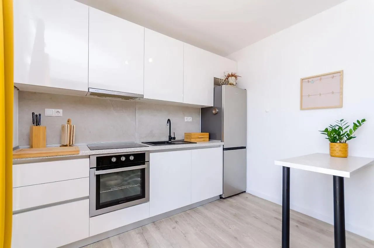 Apartment Rizza Трогир